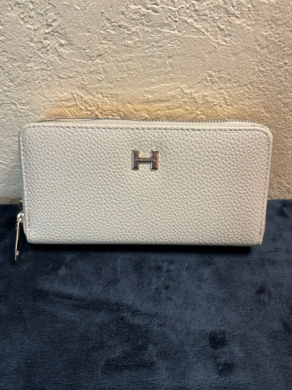 Halston Wallet /Clutch